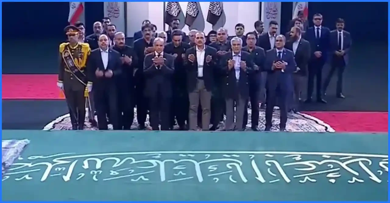 খামেনির কফিনে প্রধানমন্ত্রী শাহবাজ শরিফের গভীর শ্রদ্ধা নিবেদন