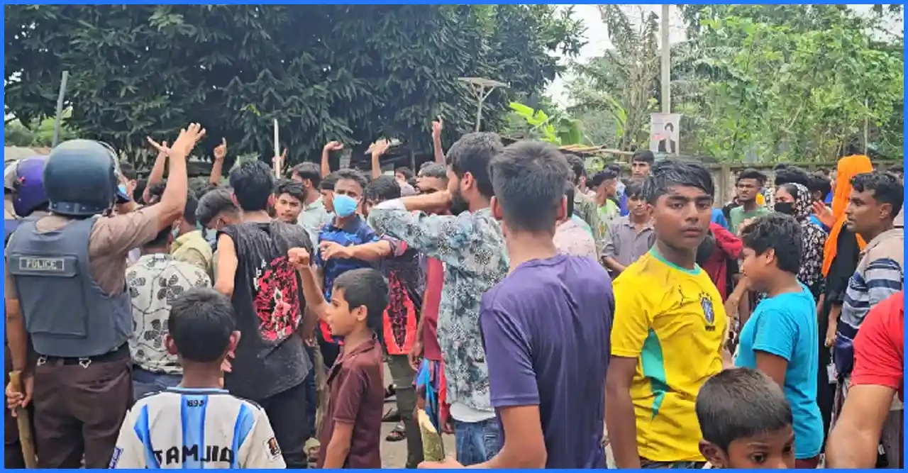 গাজীপুরে নারী শ্রমিকের মৃত্যুর জেরে ব্যাপক বিক্ষোভ, পুলিশের টিয়ারশেল নিক্ষেপ