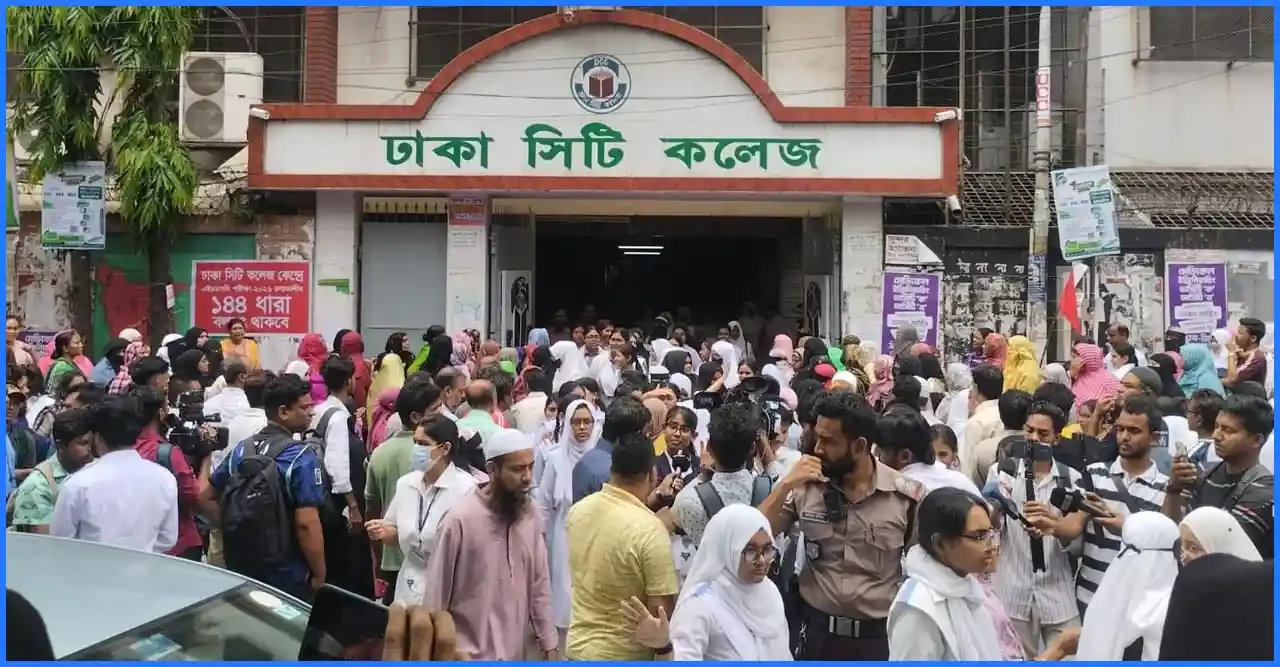 পরীক্ষা শেষে লংমার্চের পূর্বঘোষণা, সায়েন্সল্যাব এলাকায় কড়া পুলিশি নিরাপত্তা