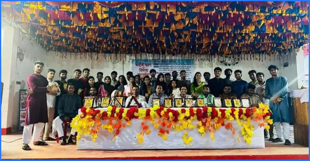 কুবিতে কিশোরগঞ্জ জেলা স্টুডেন্টস অ্যাসোসিয়েশনের নবীন বরণ ও বিদায় সংবর্ধনা।