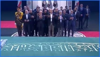 খামেনির কফিনে প্রধানমন্ত্রী শাহবাজ শরিফের গভীর শ্রদ্ধা নিবেদন