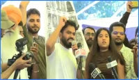 ককরোচ পার্টি প্রধানের বার্তা : 'এটি কেবলই শুরু, পাড়ি দিতে হবে দীর্ঘ পথ'