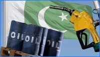 পাকিস্তানে জ্বালানি তেলের দামে বড় লাফ, পেট্রোল ৩১৬ ও ডিজেল ৩৪৫ রুপি
