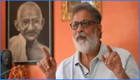 গণবিক্ষোভে যোগ দেওয়ার পথে মহাত্মা গান্ধীর প্রপৌত্র আটক