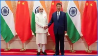 ব্রিকস সম্মেলনের প্রথম দিনেই নরেন্দ্র মোদি ও শি জিনপিংয়ের ঐতিহাসিক বৈঠক