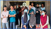 শিশু রামিসাকে ধর্ষণ ও হত্যার প্রতিবাদে কুবিতে মানববন্ধন অনুষ্ঠিত