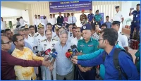 চট্টগ্রাম বন্দর ‘জিম্মি’ করার চেষ্টা বরদাশত নয়, কঠোর অবস্থানে সরকার